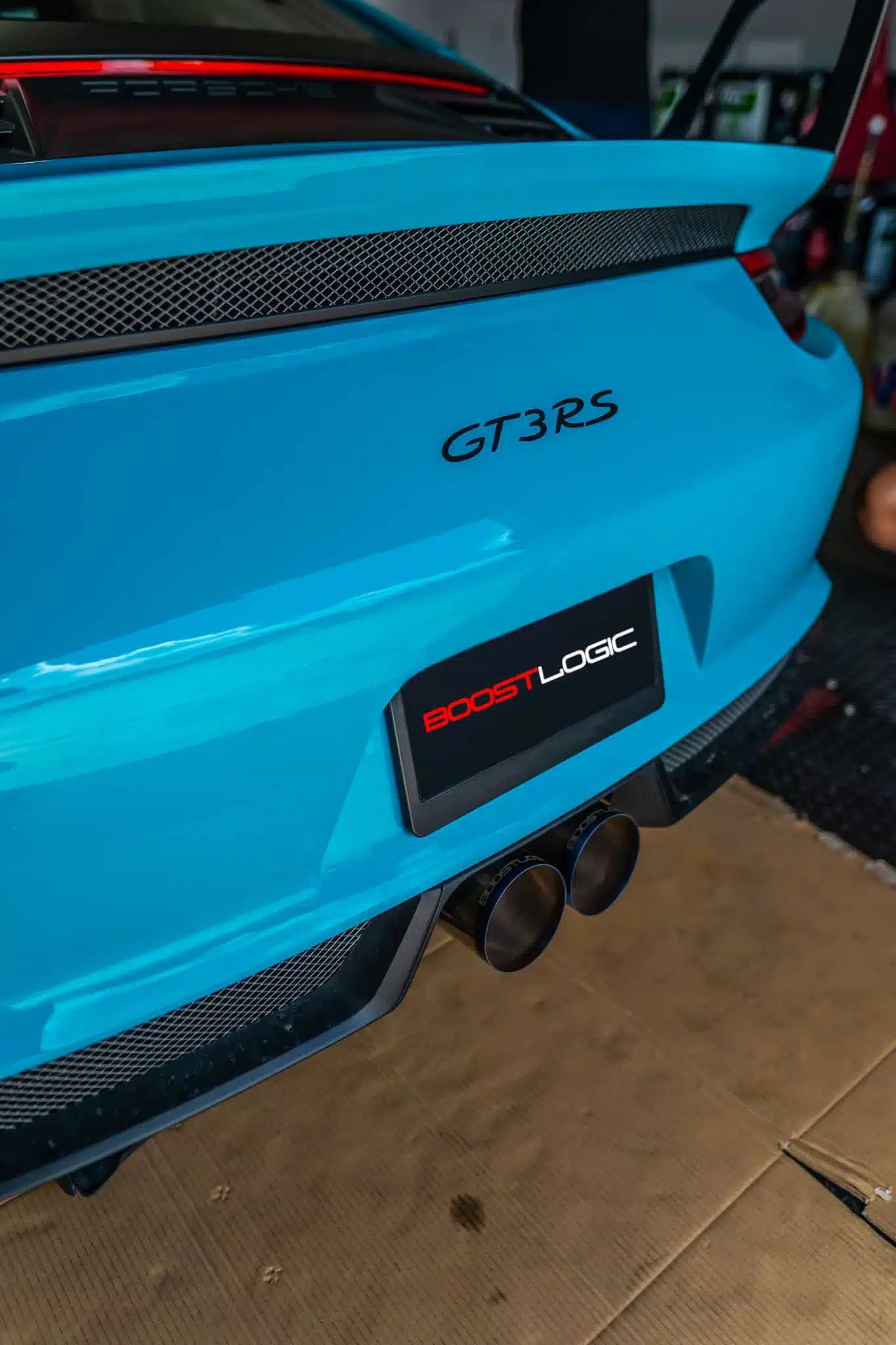 Boost Logic Titanium Center Muffler Porsche 991 GT3