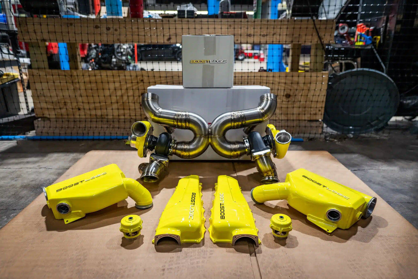 Boost Logic Billet / Carbon Fiber Intake Manifold (Audi R8 / Huracan)