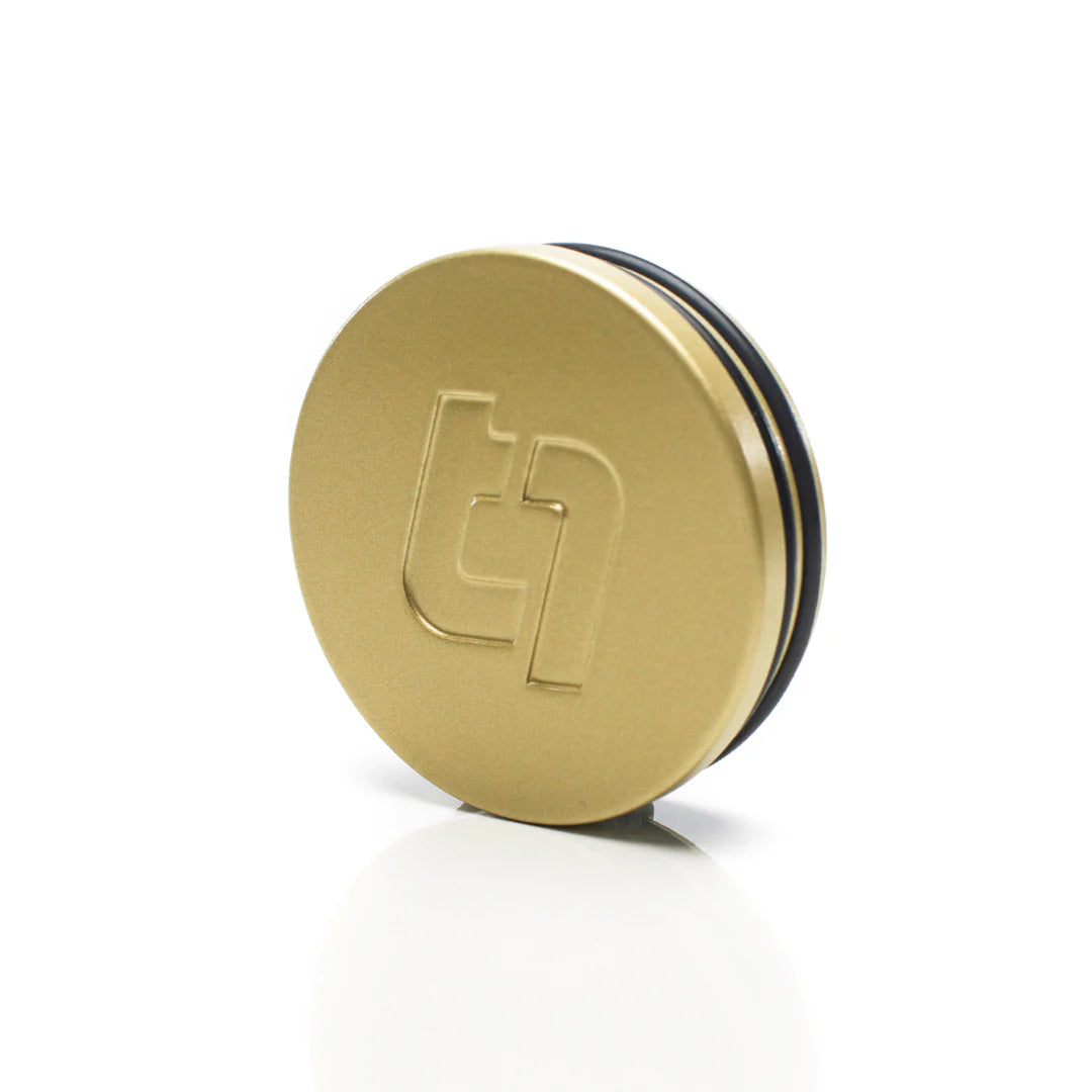 Titan 7 Flat Center Cap - Medalist Gold
