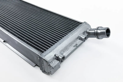 CSF Porsche 992 911 High-Performance All-Aluminum Radiator (Center)
